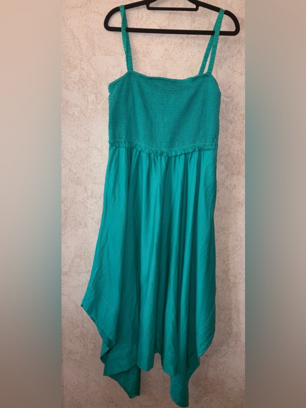 GAP Smocked Handkerchief Hem Midi Dress - Picture 5 of 7